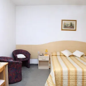 3* Hotel La Rondine